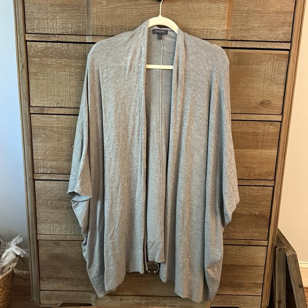 Madison Gray Wide Arm Cardigan / Shaw